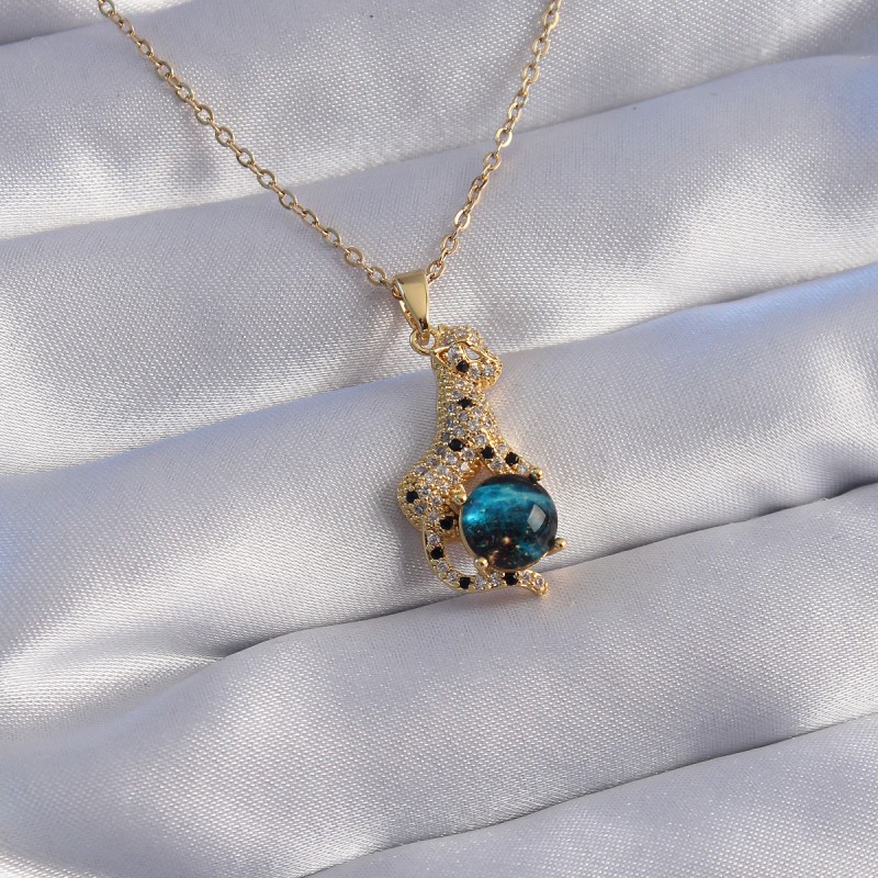 316L Çelik Zincir Gold Renk Zirkon Taşlı Panter Figürlü Gezegen Kolye