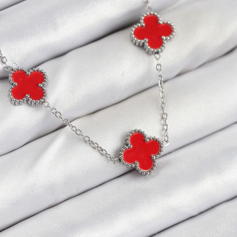 316L Çelik Zincir Gümüş Kırmızı Renk Yonca Kadın Kolye