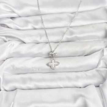 316L Çelik Zincir Gümüş Renk 4 Yapraklı Yonca Model Zirkon Taşlı Kadın Kolye