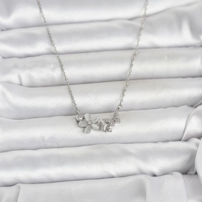 316L Çelik Zincir Gümüş Renk Çiçek ve Kelebek Model Kadın Kolye