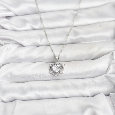 316L Çelik Zincir Gümüş Renk Kalp Model Zirkon Taşlı Kadın Kolye