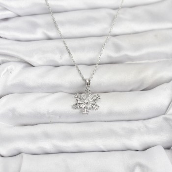 316L Çelik Zincir Gümüş Renk Kar Tanesi Model Zirkon Taşlı Kadın Kolye