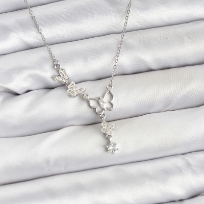 316L Çelik Zincir Gümüş Renk Kelebek Model Kadın Kolye