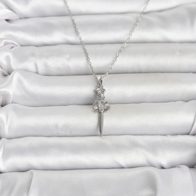 316L Çelik Zincir Gümüş Renk Kılıç Model Kadın Kolye