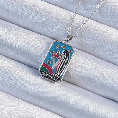 316L Çelik Zincir Gümüş Renk Taç ve Kız Figürlü Renkli Mineli Tarot Kolye