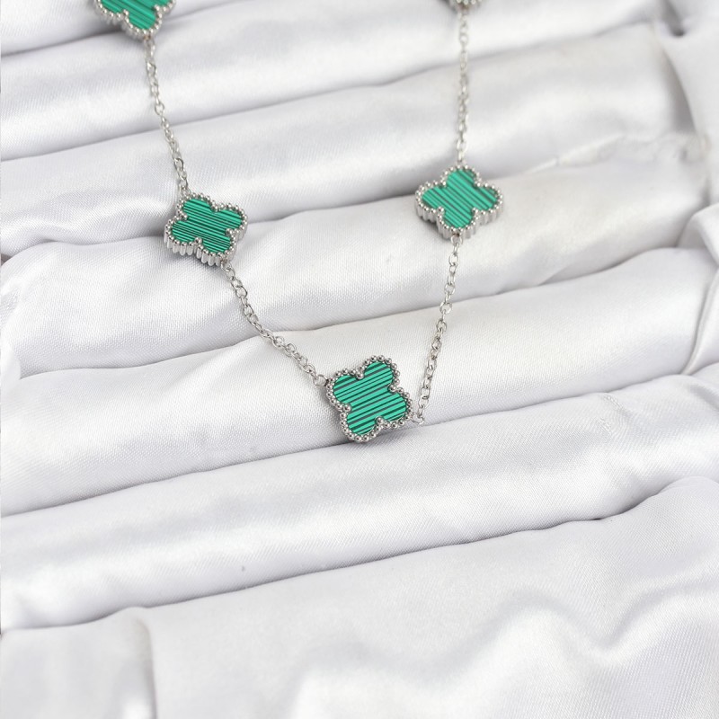 316L Çelik Zincir Gümüş Renk Yeşil Yonca Kadın Kolye