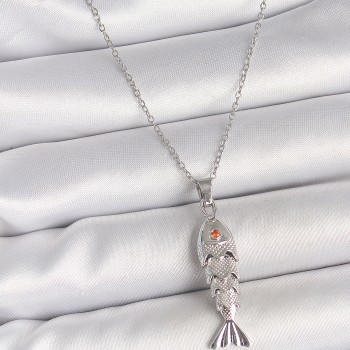 316L Çelik Zincir Gümüş Renk Zirkon Taşlı Balık Figürlü Kolye