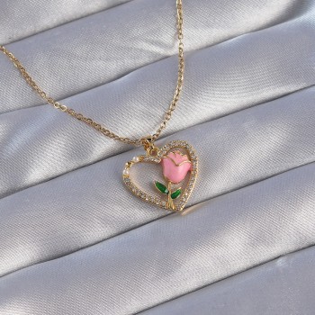 316L Çelik Zincirli Gold Renk Zirkon Taşlı Kalp İçinde Pembe Gül Tasarımlı Kolye