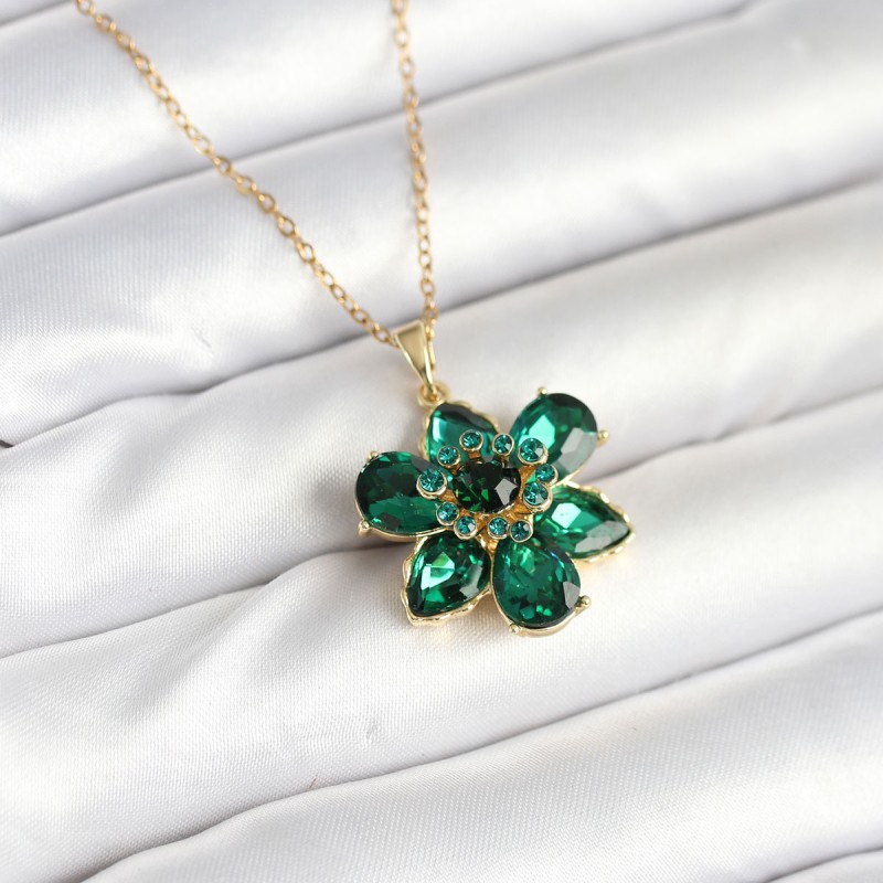 316L Çelik Zincirli Yeşil Çiçek Model Kadın Kolye