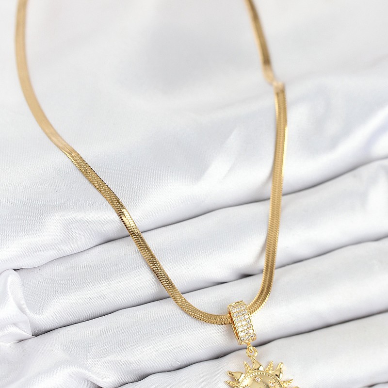 316L Çelik Zirkon Taşlı Güneş Model Gold Renk Kadın Kolye