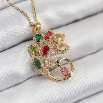 316L Çelik Zirkon Taşlı Tavus Kuşu Model Gold Renk Kadın Kolye