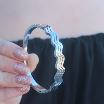 316L Kararmaz Çelik Gümüş Renk Dalga Model Kelepçe Kadın Bileklik