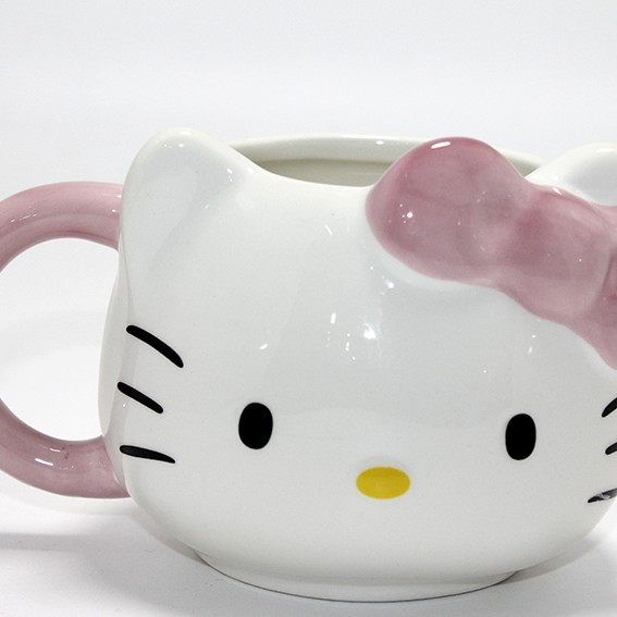 3D Hello Kitty Tasarımı Porselen Kupa Bardak