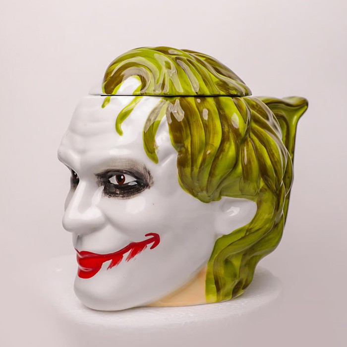 3D Kapaklı Joker Tasarımlı Porselen Kupa Bardak