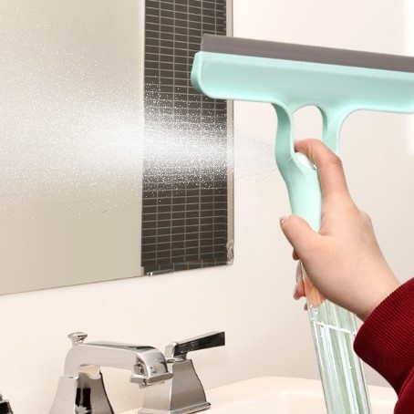 4 in 1 Spreyli Çek Çekli Camsil ve Fırça Aparatı