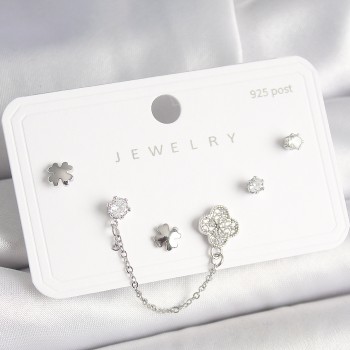 925 Ayar Gümüş Çivi Pirinç Renk Zirkon Taşlı Yonca Model Sallantı Zincir Detay Kadın Küpe Seti