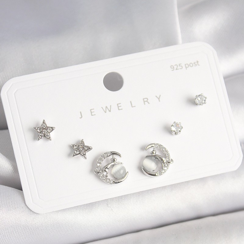 925 Ayar Gümüş Çivi Zirkon Taşlı Hilal Yıldız Model Kadın Küpe Seti