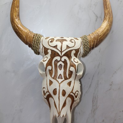 Ahşap Duvara Asmalı Bufalo Kafası 
