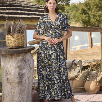 Arias Closet %100 Viskon Çiçek Ve Yaprak Desenli Önü Düğmeli Elbise