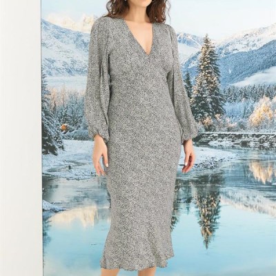 Arias Closet %100 Viskon Desenli Uzun Kollu Saten Elbise