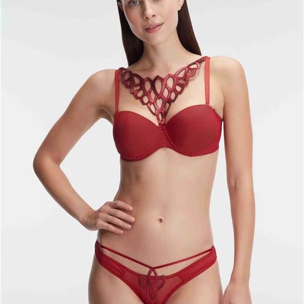 Arias Closet Balenli Destekli Dolgulu Askıları Çıkabilen Çıkabilen Yaka Aksesuarlı Sütyen Ve String Takım