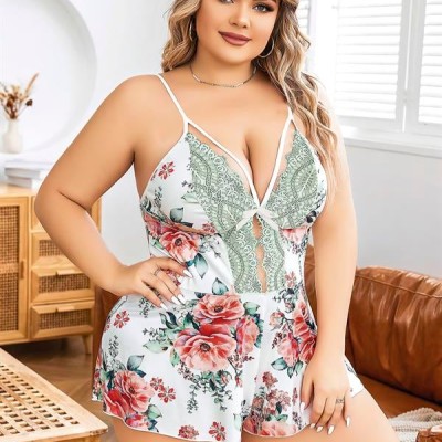 Arias Closet Büyük Beden Beyaz Üstüne Çiçek Desenli Dantel İşlemeli İnce Askılı Şort Gecelik