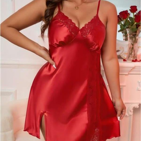 Arias Closet Büyük Beden Kırmızı Dantel Detaylı Saten Gecelik