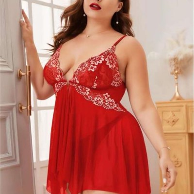 Arias Closet Büyük Beden Kırmızı Dantel İşlemeli Gecelik