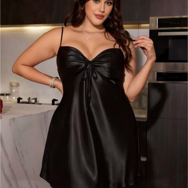 Arias Closet Büyük Beden Siyah Saten Gecelik