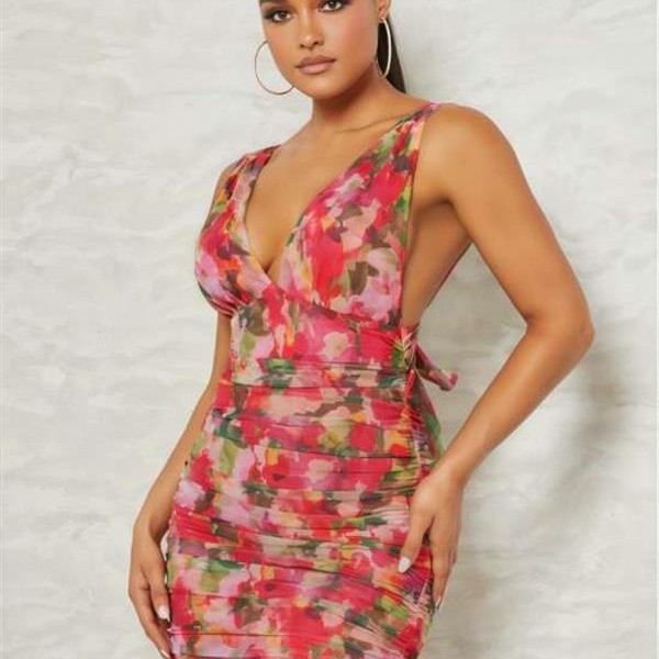 Arias Closet Çiçek Desenli Büzgülü Arkadan Bağlamalı Fantezi Elbise