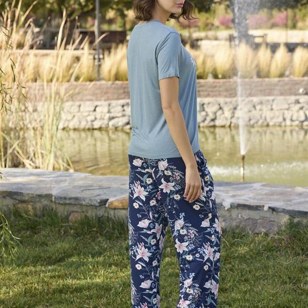 Arias Closet Çiçek Ve Yaprak Desenli Baskılı Pijama Takımı