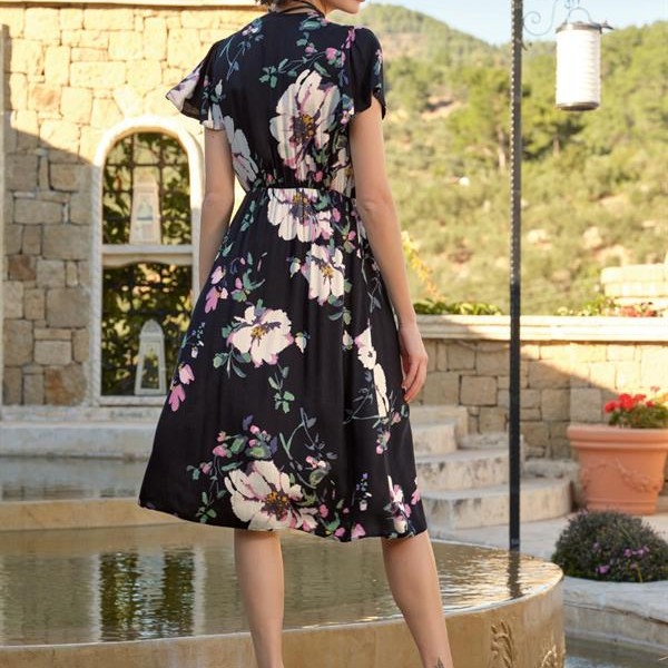 Arias Closet Çiçek Ve Yaprak Desenli Önü Düğmeli Elbise