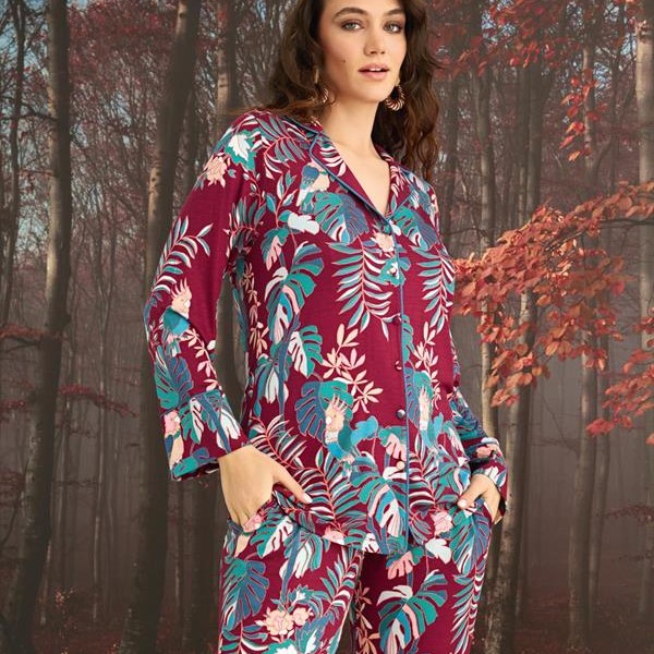 Arias Closet Çiçek Ve Yaprak Desenli Önü Düğmeli Pijama Takımı
