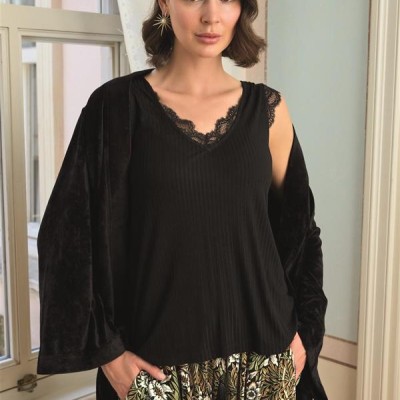 Arias Closet Çiçek Yaprak Ve Etnik Desenli Dantelli 3'Lü Pijama Takımı