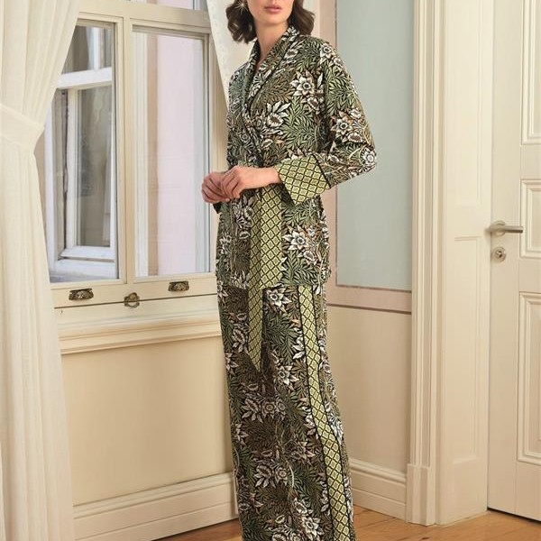 Arias Closet Çiçek Yaprak Ve Etnik Desenli Pijama Takımı
