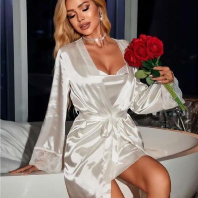 Arias Closet Dantel İşlemeli İnce Askılı Beyaz Saten 2'Li Gecelik Sabahlık Takımı