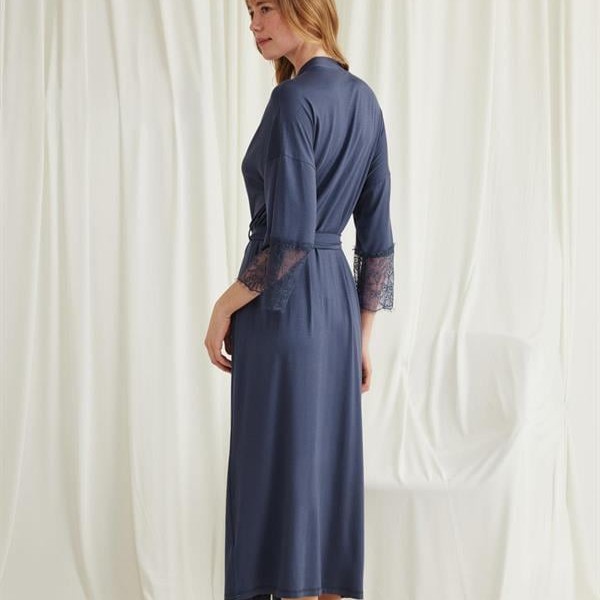 Arias Closet Dantelli Ve Kuşaklı Sabahlık