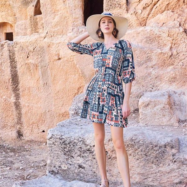 Arias Closet Etnik Desenli Truvakar Kollu V Yaka Elbise