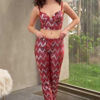 Arias Closet Kadife Balenli Destekli Dolgulu Parlak Baskılı Fermuar Detaylı Büstiyer Ve Pantolon Pijama Takımı