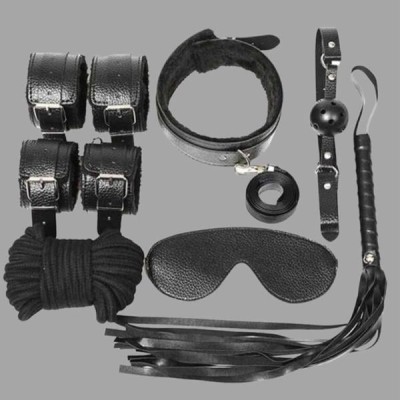 Arias Closet Kol Bacak İp Maske Kelepce Ağız Topu Kople Deri Set