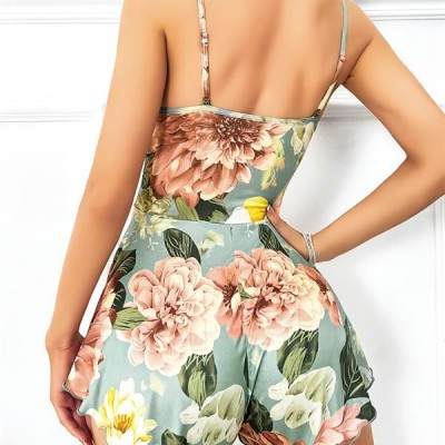 Arias Closet Özel Tasarım Çiçek Desenli İnce Askılı Dantel İşlemeli Göğüs Dekolteli Mini Şortlu Babydoll