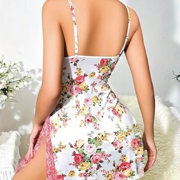 Arias Closet Özel Tasarım Çiçek Desenli İnce Askılı Dantel İşlemeli Yırtmaçlı Pembe Mini Saten Gecelik