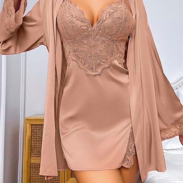 Arias Closet Özel Tasarım Dantel İşlemeli Şık Göğüs Dekolteli Sabahlıklı 2'Li Saten Gecelik Takımı