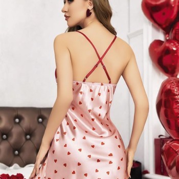 Arias Closet Özel Tasarım Kalp Desenli İnce Askılı Dantel İşlemeli Yırtmaçlı Mini Saten Gecelik