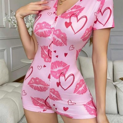 Arias Closet Pembe Kalp Ve Öpücük Desenli Düğmeli Tulum Pijama