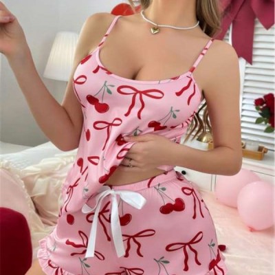 Arias Closet Pembe Üstüne Kiraz Desenli Askılı Şortlu Pijama Takımı