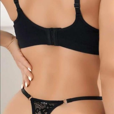 Arias Closet Siyah Bacak Bantlı Dantelli Fantezi String Tanga