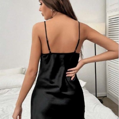 Arias Closet Siyah Dantel İşlemeli Yırtmaçlı İnce Askılı Saten Kısa Fantezi Gecelik