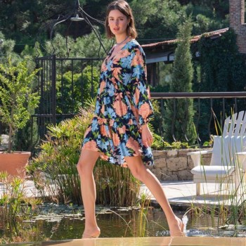 Arias Closet Viskon Çiçek Ve Yaprak Desenli Uzun Kollu Elbise