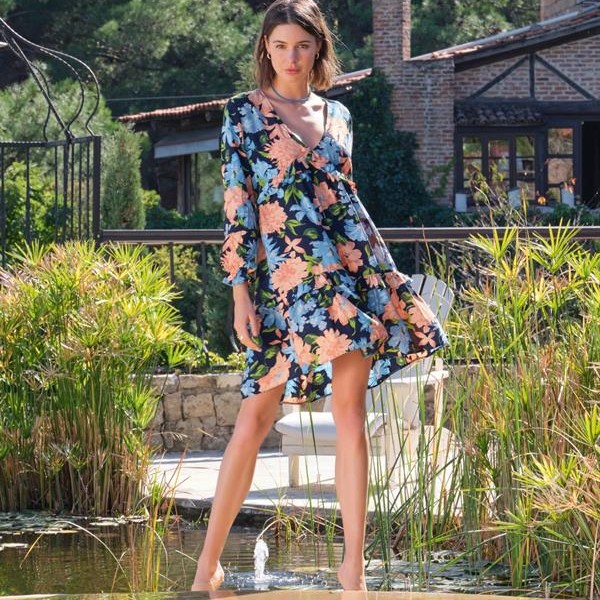 Arias Closet Viskon Çiçek Ve Yaprak Desenli Uzun Kollu Elbise